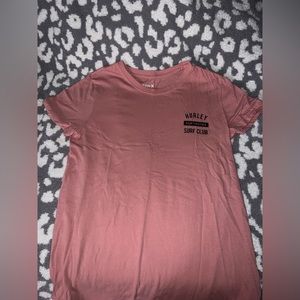 pink Hurley t-shirt